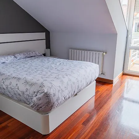 Atico Nuevo Con Piscina Cerca De Santander Lejlighed