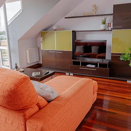 Apartment Atico Nuevo Con Piscina Cerca De Santander Sancibrian